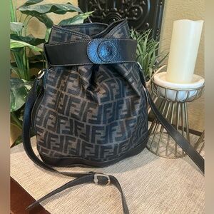 SOLD ! Fendi vintage duffle bucket shoulder / crossbody bag purse